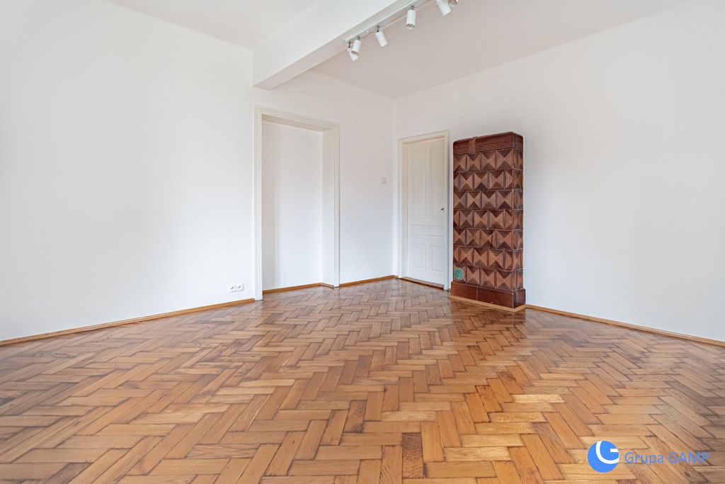 Biuro Kraków Półwsie Zwierzynieckie, ul. Władysława Syrokomli. Zdjęcie 4