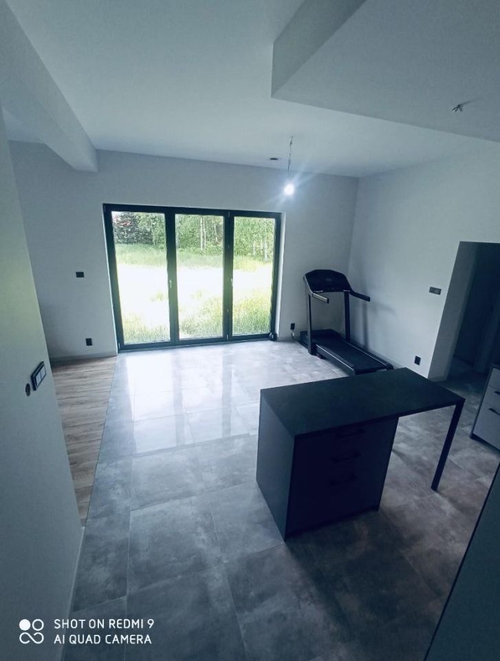 Mieszkanie 7-pokojowe Dąbrowa Rzeczycka. Zdjęcie 10