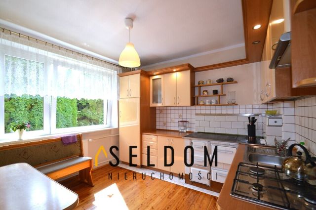 dom wolnostojący, 7 pokoi Domaszowice. Zdjęcie 14