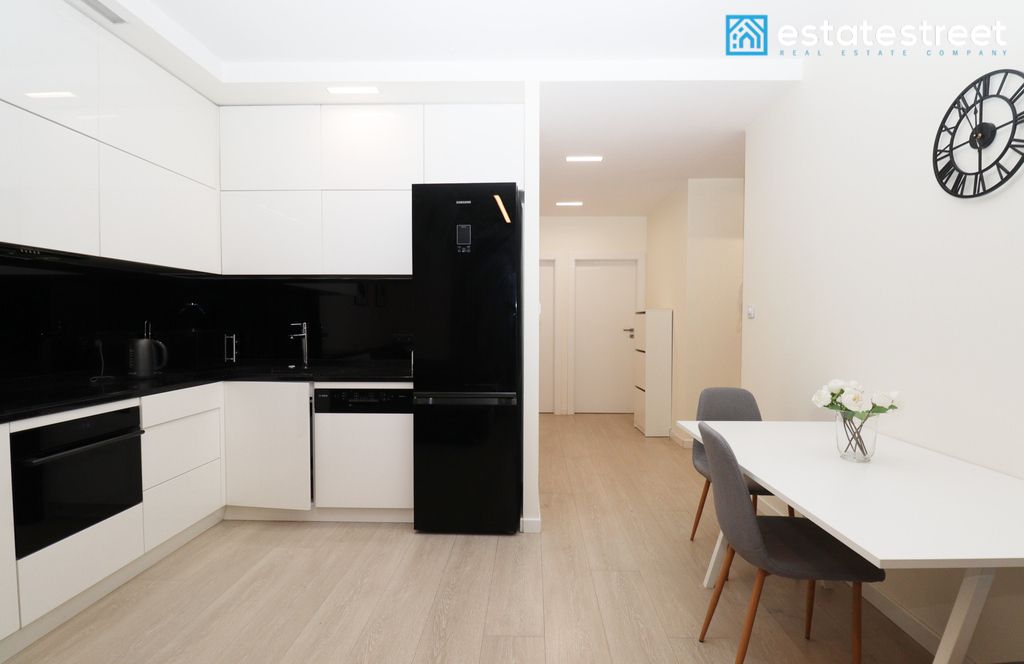 Mieszkanie 4-pokojowe Warszawa Wola, ul. Jana Kazimierza. Zdjęcie 4