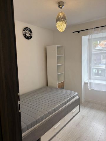 Mieszkanie 3-pokojowe Jelenia Góra Centrum. Zdjęcie 9