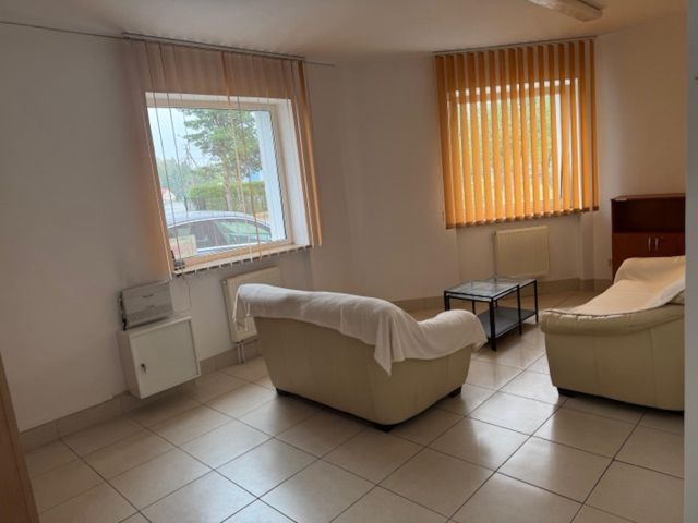 Hala/magazyn Zakręt, ul. Trakt Brzeski. Zdjęcie 5