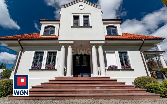 dom wolnostojący, 4 pokoje Piastowo. Zdjęcie 3