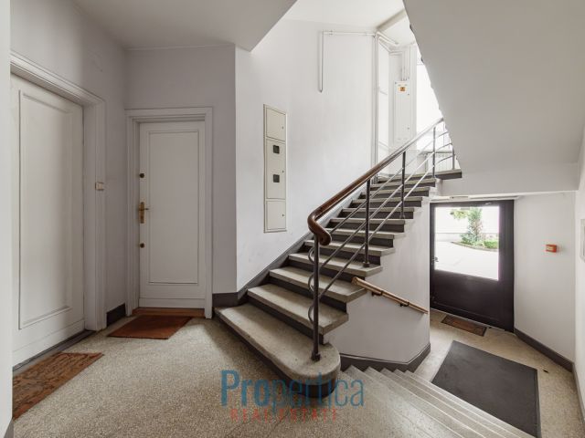 Mieszkanie 3-pokojowe Warszawa Śródmieście, ul. Poznańska. Zdjęcie 4