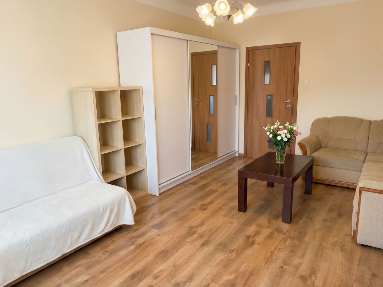 Mieszkanie 1-pokojowe Warszawa Grochów, ul. Józefa Dwernickiego. Zdjęcie 2