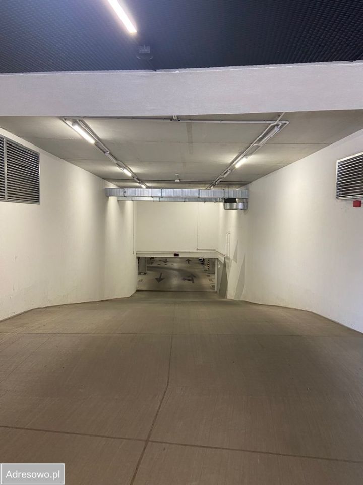 Garaż/miejsce parkingowe Poznań Jeżyce, ul. Kościelna. Zdjęcie 3