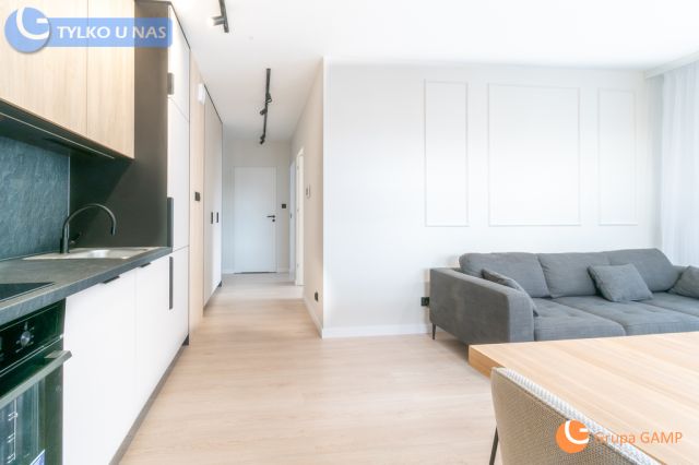 Mieszkanie 3-pokojowe Kraków Czyżyny, ul. Centralna. Zdjęcie 1