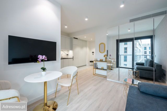 Mieszkanie 2-pokojowe Warszawa Wola, ul. Prosta. Zdjęcie 1