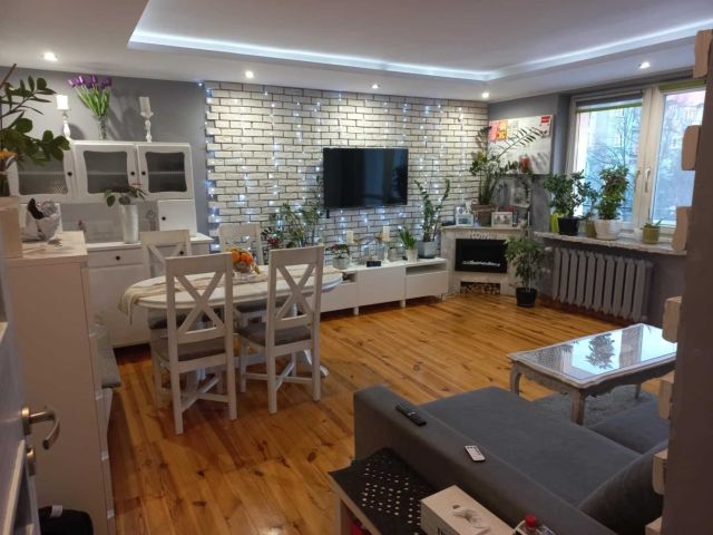 Mieszkanie 3-pokojowe Biała Podlaska, ul. Adama Mickiewicza. Zdjęcie 1