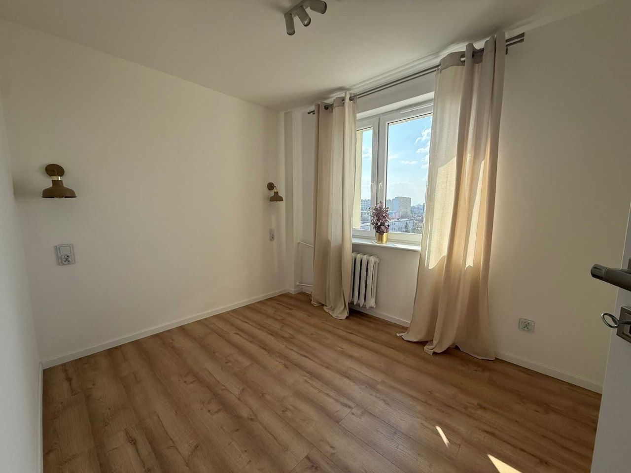 Mieszkanie 2-pokojowe Radom Gołębiów, ul. gen. Władysława Andersa. Zdjęcie 3