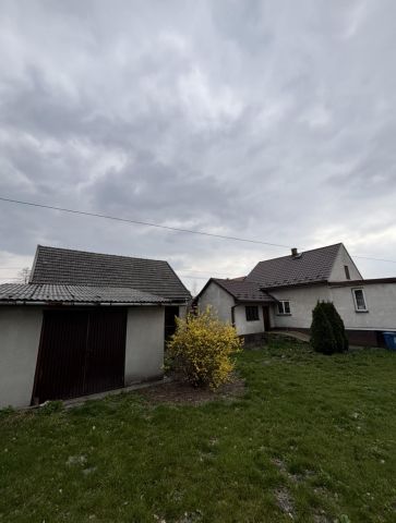 dom wolnostojący, 3 pokoje Przeginia Duchowna. Zdjęcie 1