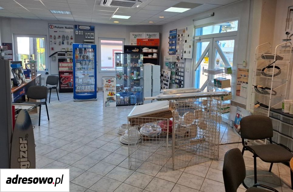 Hala/magazyn Łódź Teofilów, ul. św. Teresy od Dzieciątka Jezus. Zdjęcie 1