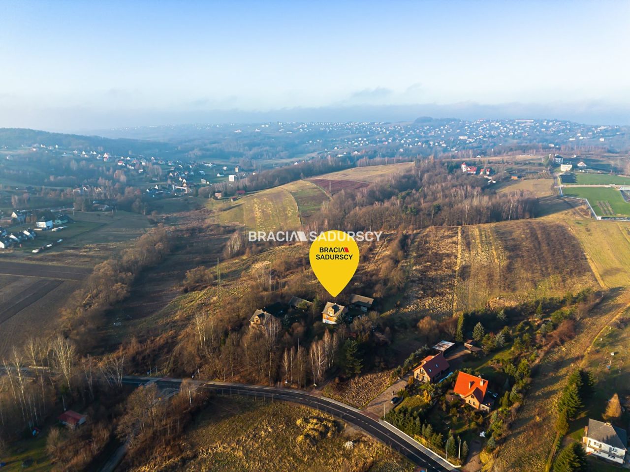 Działka inwestycyjna Włosań, ul. Łobzowska. Zdjęcie 2