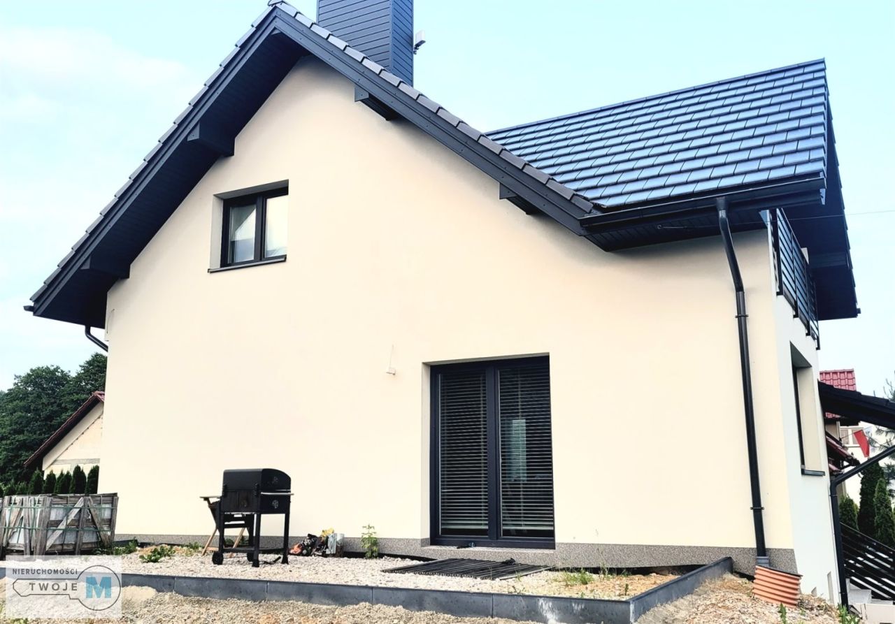 dom wolnostojący, 4 pokoje Oblęgór. Zdjęcie 18