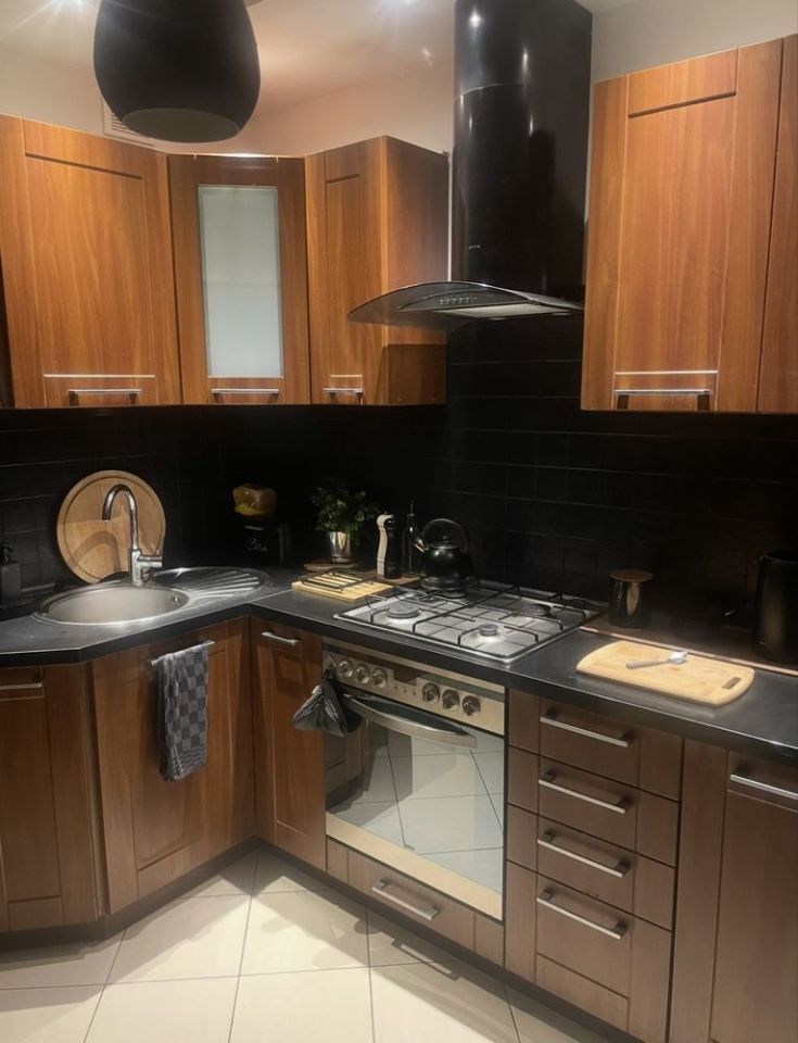 Mieszkanie 3-pokojowe Toruń, ul. Hugona Kołłątaja. Zdjęcie 2