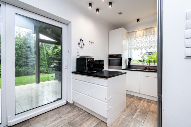 dom wolnostojący, 6 pokoi Kalisz, ul. Łąkowa. Zdjęcie 9