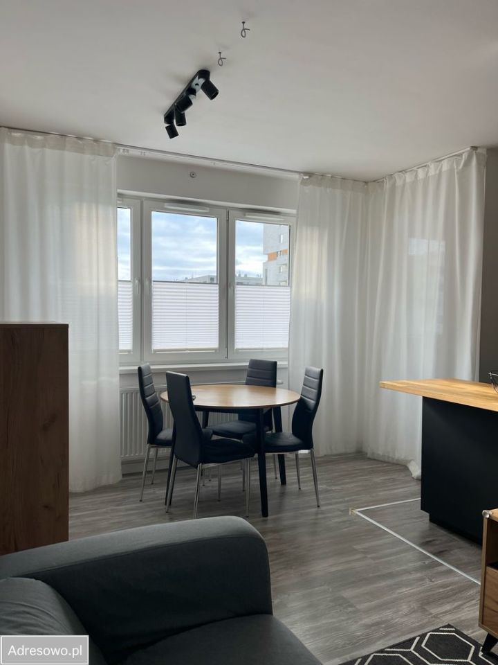 Mieszkanie 2-pokojowe Kraków Czyżyny, ul. Bolesława Orlińskiego. Zdjęcie 3