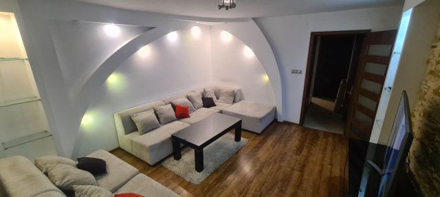 Mieszkanie 3-pokojowe Radom Osiedle XV-lecia, ul. Bolesława Chrobrego. Zdjęcie 1