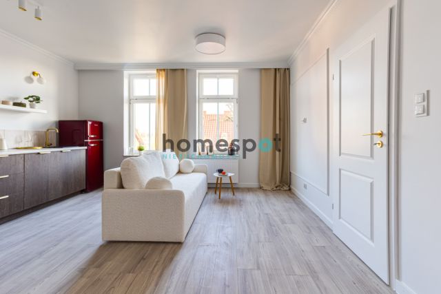 Mieszkanie 2-pokojowe Poznań Łazarz, ul. Kolejowa. Zdjęcie 2