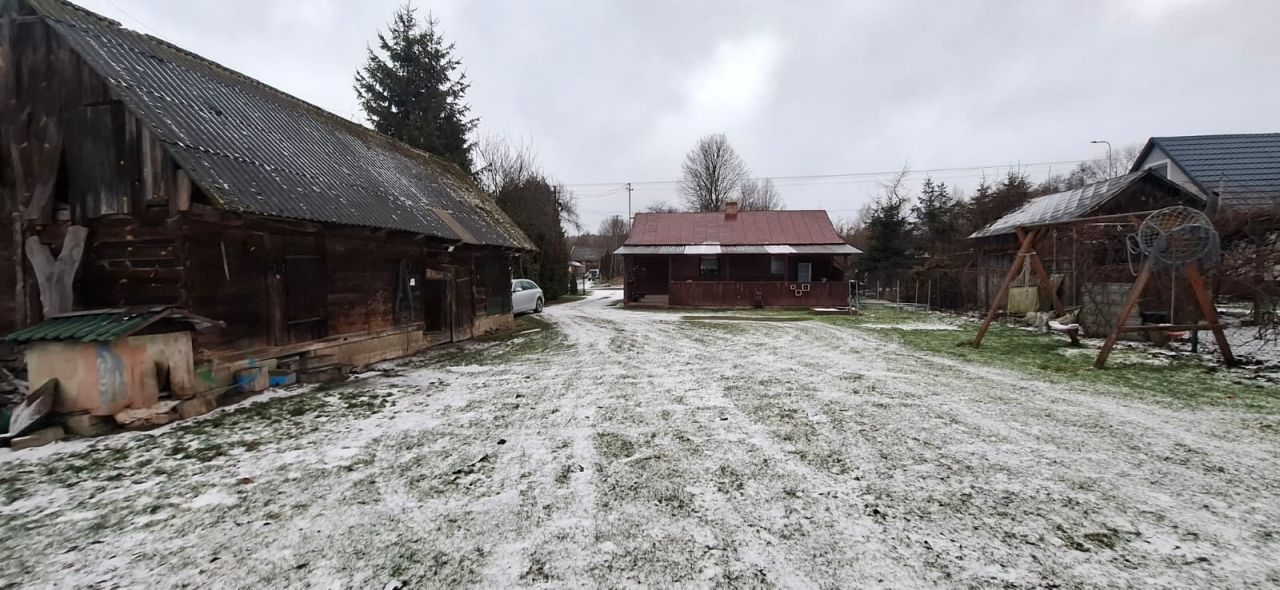 dom wolnostojący, 2 pokoje Brzeziny. Zdjęcie 3