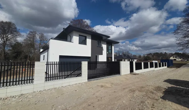 dom wolnostojący Michałów-Grabina