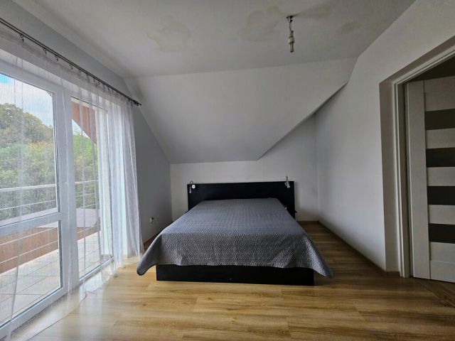 dom wolnostojący, 5 pokoi Siekierowice. Zdjęcie 16