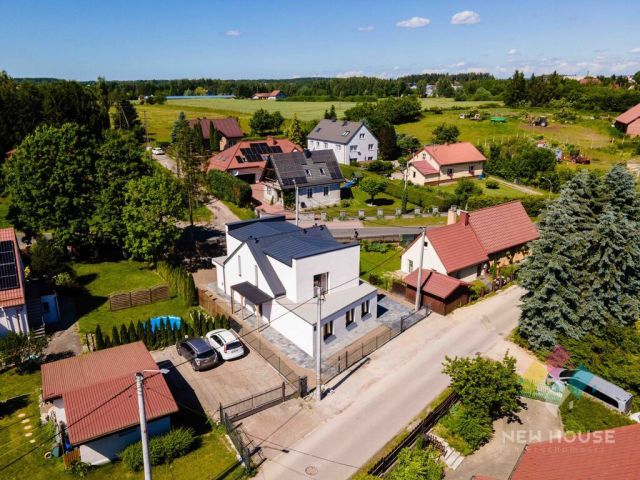 dom wolnostojący, 5 pokoi Dywity, ul. Polna. Zdjęcie 1