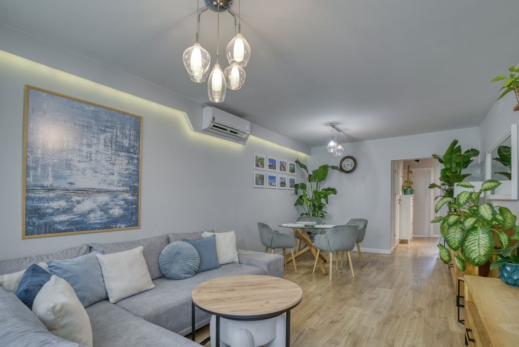 Mieszkanie 3-pokojowe Tychy, ul. Elizy Orzeszkowej. Zdjęcie 1
