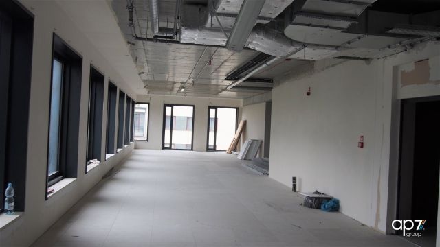 Biuro Kraków Prądnik Czerwony, ul. Pilotów. Zdjęcie 5