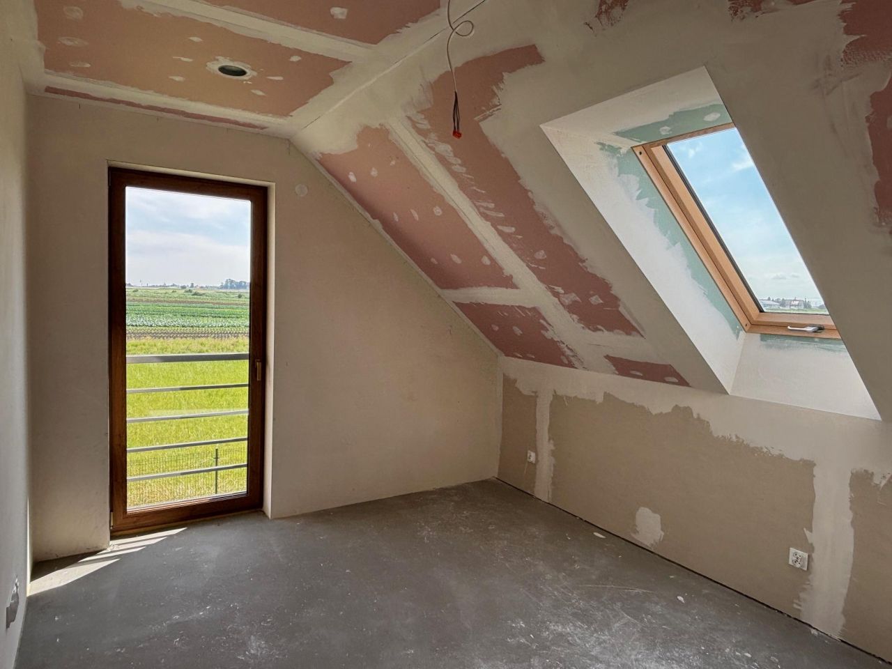 bliźniak, 4 pokoje Tropiszów Brzostek. Zdjęcie 9