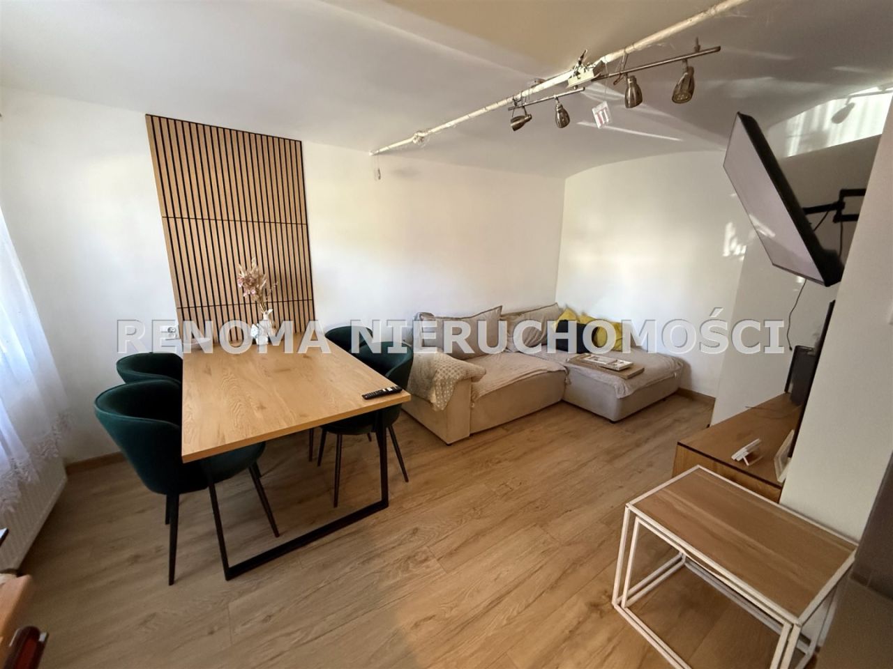 bliźniak, 5 pokoi Pogorzała. Zdjęcie 6