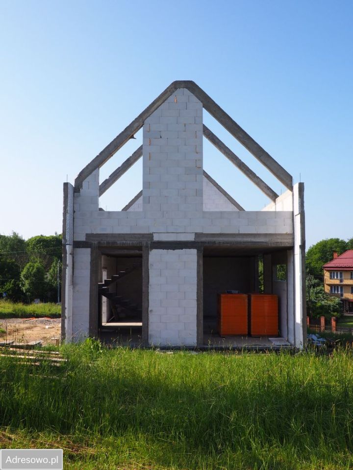 bliźniak, 5 pokoi Morawica. Zdjęcie 8