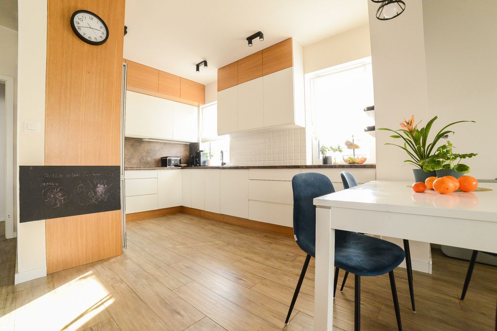 dom szeregowy, 6 pokoi Ząbki, ul. Skowronka. Zdjęcie 18