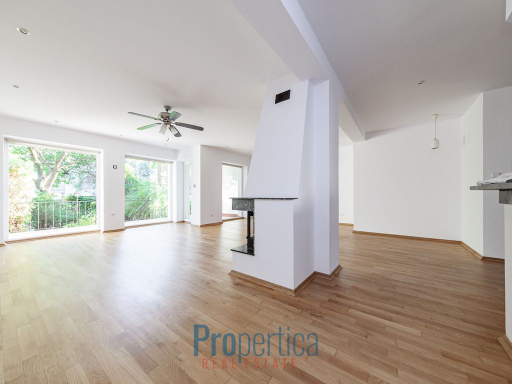 dom szeregowy, 5 pokoi Warszawa Włochy, ul. Atlasowa. Zdjęcie 3