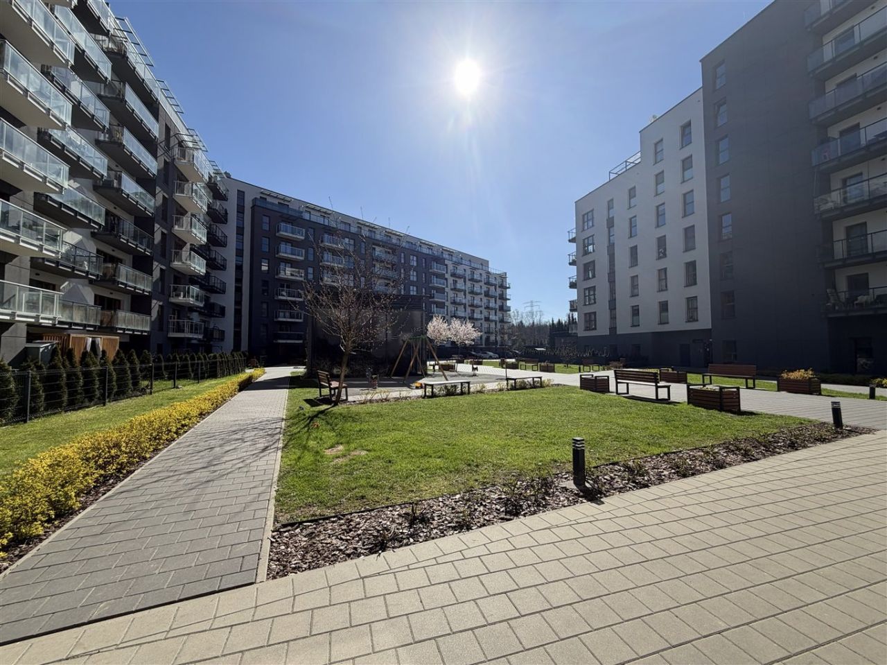 Lokal Katowice, ul. Rzepakowa. Zdjęcie 13