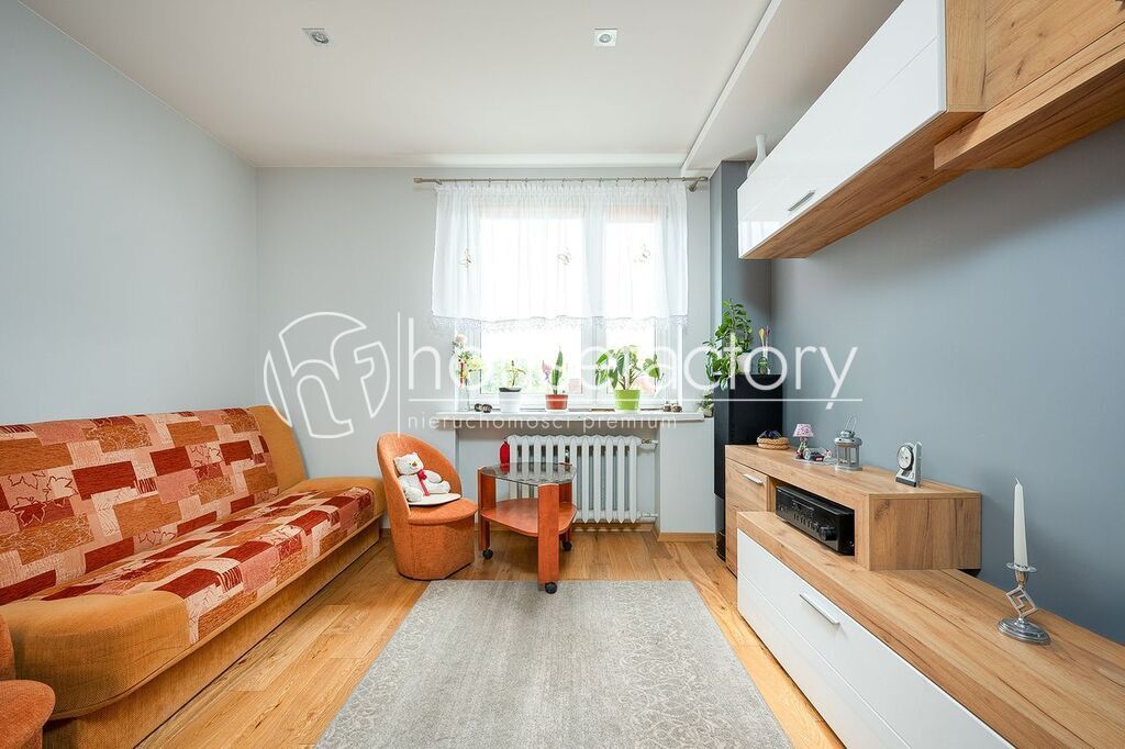 Mieszkanie 2-pokojowe Łódź Żubardź, ul. Powstańców Wielkopolskich. Zdjęcie 1