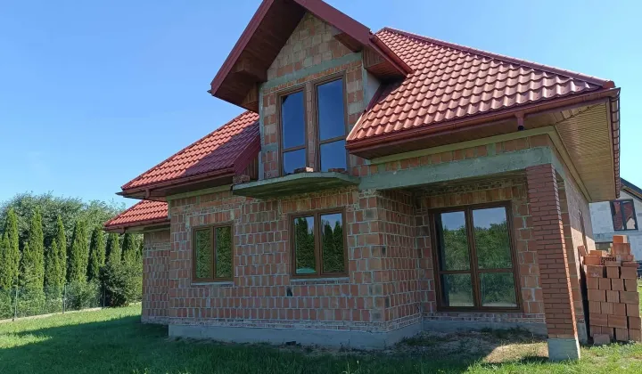 dom wolnostojący Koniaczów