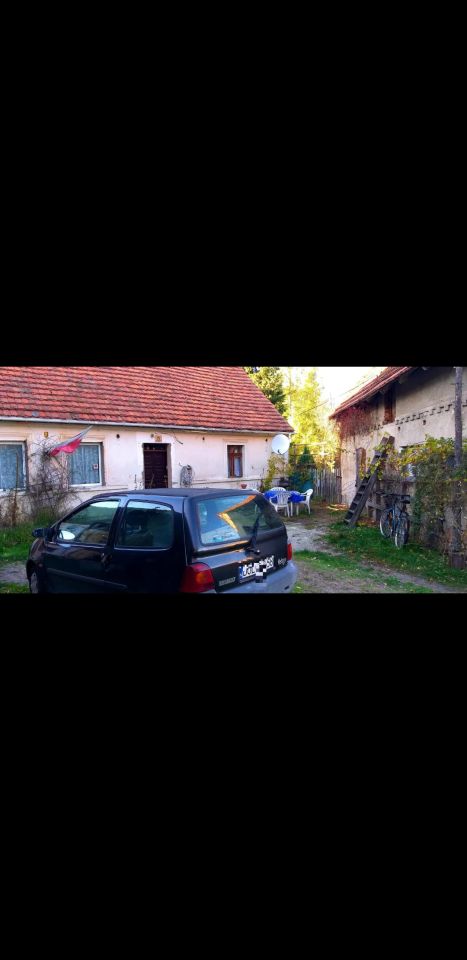 dom wolnostojący, 2 pokoje Łazisko Poręby. Zdjęcie 7