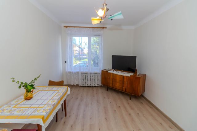 Mieszkanie 2-pokojowe Ostrowiec Świętokrzyski Centrum, ul. Siennieńska. Zdjęcie 2