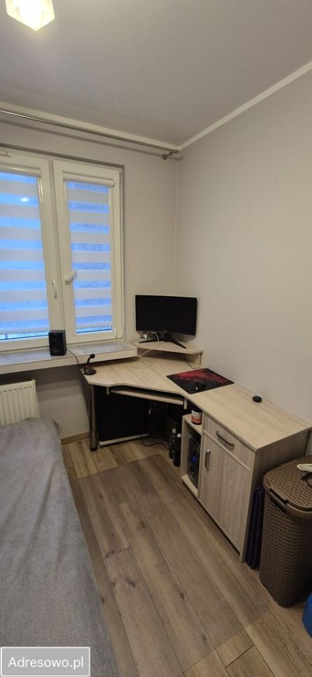 Mieszkanie 4-pokojowe Kraków Mistrzejowice, os. Złotego Wieku. Zdjęcie 2