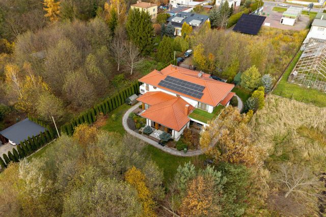 dom wolnostojący, 5 pokoi Aleksandrów Łódzki, ul. Wojska Polskiego. Zdjęcie 2