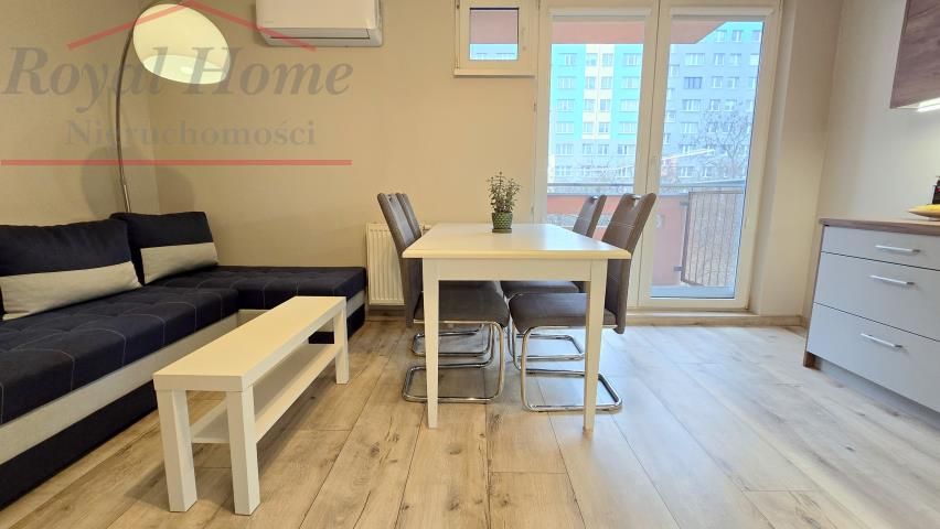 Mieszkanie 3-pokojowe Wrocław Krzyki, ul. Śliczna. Zdjęcie 2