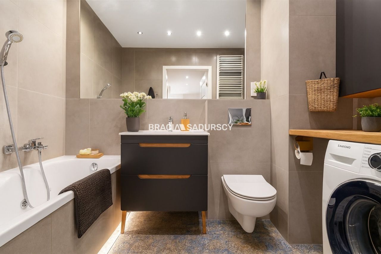 Mieszkanie 3-pokojowe Kraków Mistrzejowice, os. Piastów. Zdjęcie 5