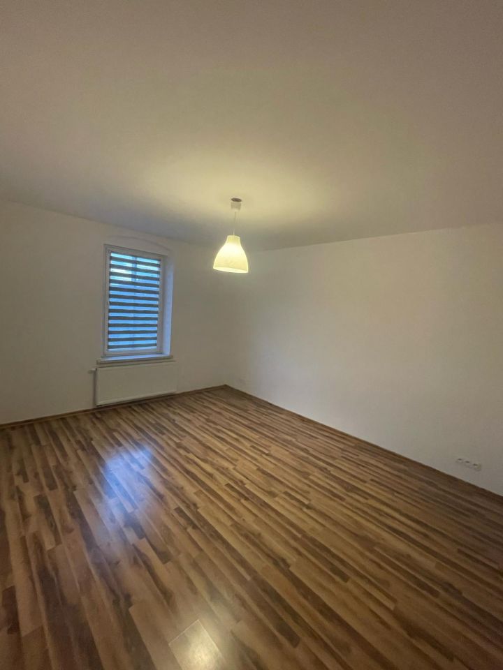 Mieszkanie 3-pokojowe Oława. Zdjęcie 1