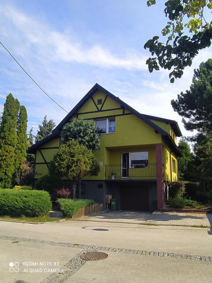 dom wolnostojący, 5 pokoi Bytów. Zdjęcie 2