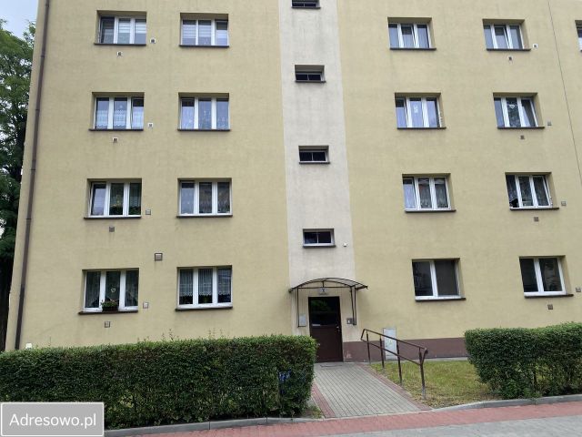 Mieszkanie 3-pokojowe Katowice Załęże, ul. 18 Sierpnia. Zdjęcie 1