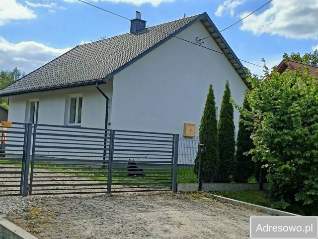 dom wolnostojący, 2 pokoje Ropczyce. Zdjęcie 1