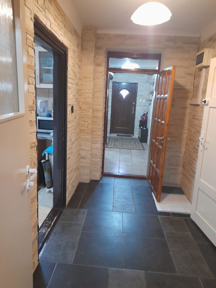 dom wolnostojący, 6 pokoi Mąkolin-Kolonia. Zdjęcie 9