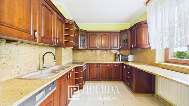 dom wolnostojący, 6 pokoi Zakrzów. Zdjęcie 8