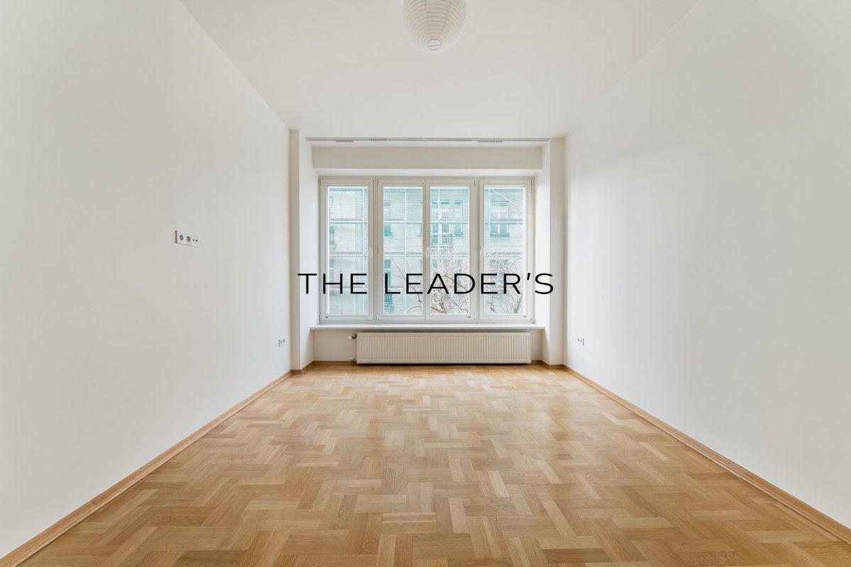 Mieszkanie 3-pokojowe Warszawa Śródmieście, ul. Wilcza. Zdjęcie 4